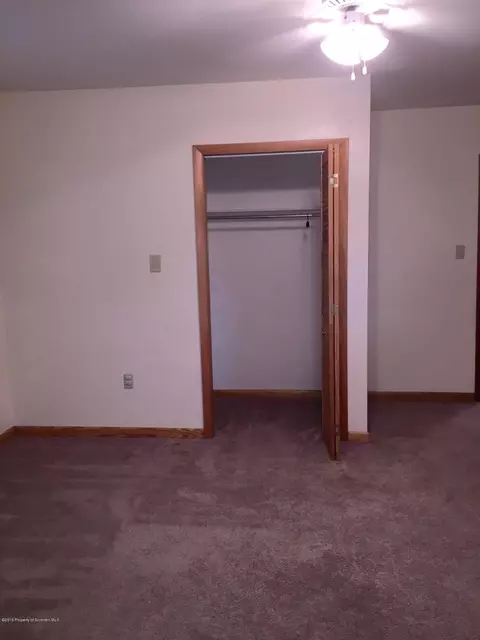 834 E Scott St, Olyphant, PA 18447 photo 13