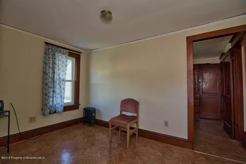 615 E Pine St, Olyphant, PA 18447 photo 20