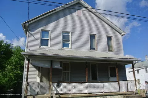 720 Eynon St, Scranton, PA 18504 photo 1