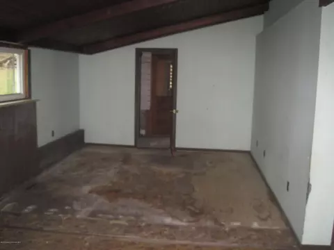 319 Pine St, Hallstead, PA 18822 photo 12