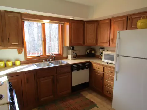1 La Mesa Dr, Hazleton, PA 18202 photo 13