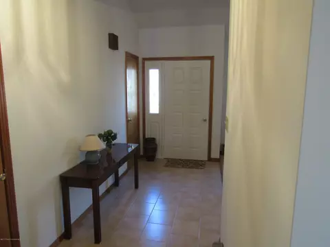 1 La Mesa Dr, Hazleton, PA 18202 photo 3