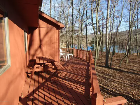 1 La Mesa Dr, Hazleton, PA 18202 photo 59