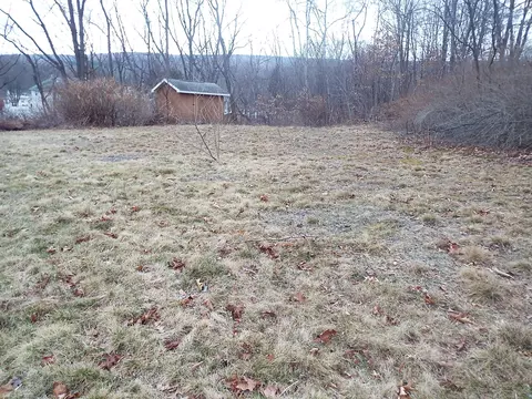 19 Connell St, Old Forge, PA 18518 photo 3