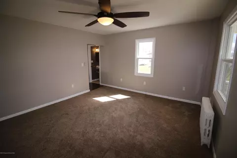 311 Railroad St, Old Forge, PA 18518 photo 13