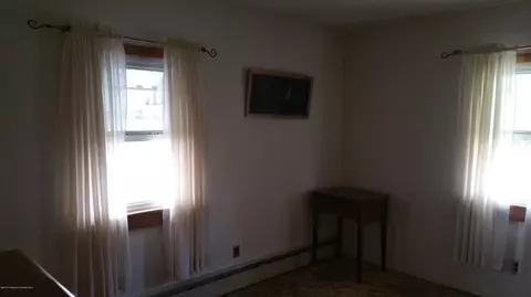 531 W Grace St, Old Forge, PA 18518 photo 17