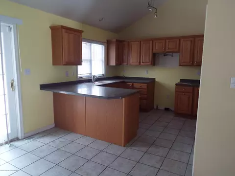 113 Ryan Dr, Moosic, PA 18507 photo 17