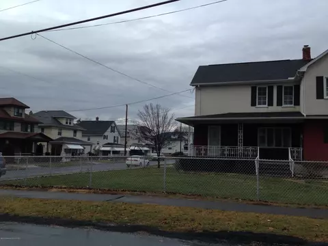 531 Edgar St, Throop, PA 18512 photo 45