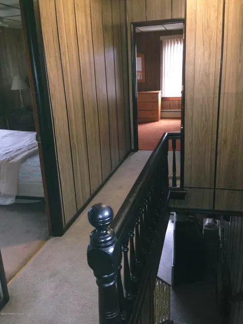 531 Edgar St, Throop, PA 18512 photo 30