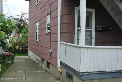 236 S 10th Ave, Scranton, PA 18504 photo 13