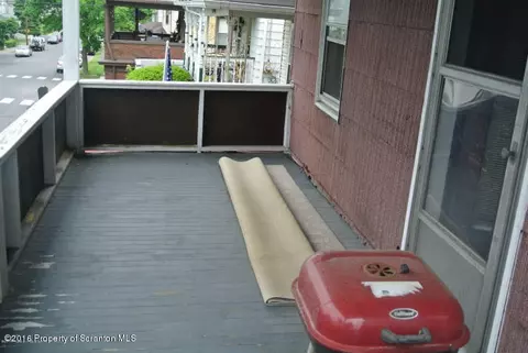 236 S 10th Ave, Scranton, PA 18504 photo 10