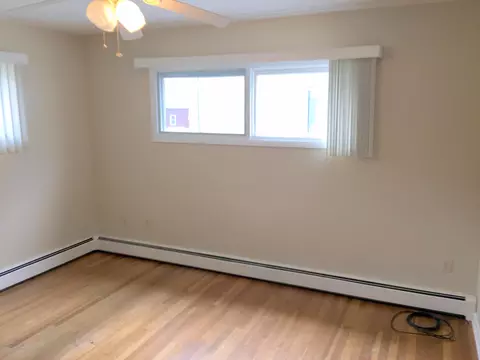 400 E Warren St, Dunmore, PA 18512 photo 15