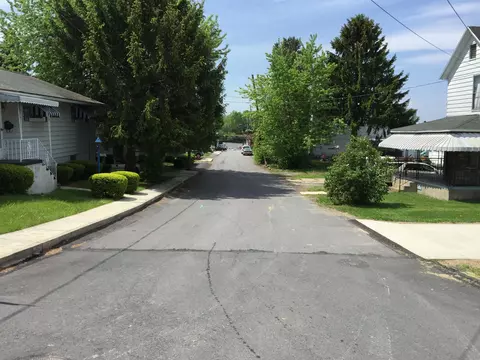 400 E Warren St, Dunmore, PA 18512 photo 25