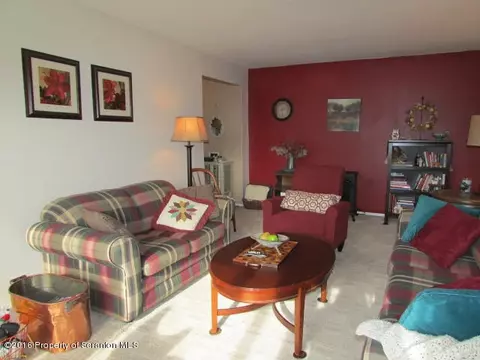 1706 Summit Pointe, Scranton, PA 18508 photo 5
