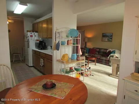 1706 Summit Pointe, Scranton, PA 18508 photo 11