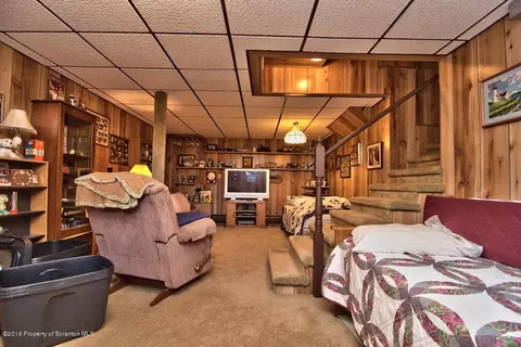 272 E Morton St, Old Forge, PA 18518 photo 11