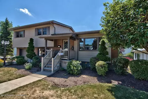 272 E Morton St, Old Forge, PA 18518 photo 15