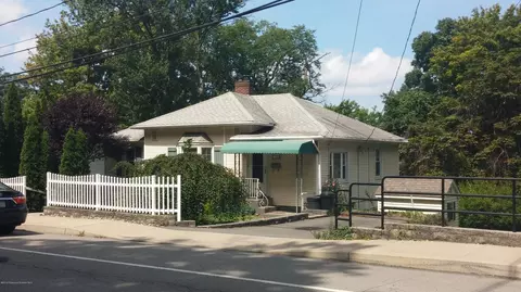 1363 E Mt Rd, Scranton, PA 18505 photo 1