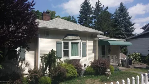 1363 E Mt Rd, Scranton, PA 18505 photo 2