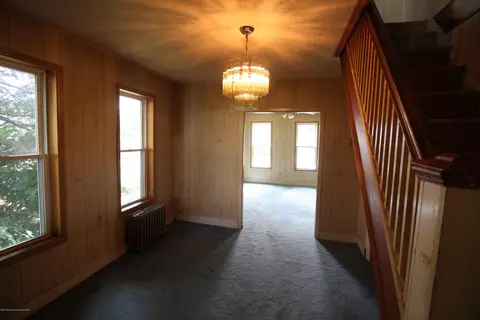 520 Delaware Ave, Olyphant, PA 18447 photo 30