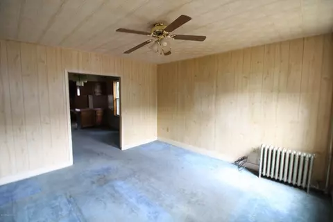 520 Delaware Ave, Olyphant, PA 18447 photo 24