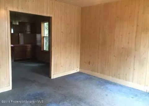 520 Delaware Ave, Olyphant, PA 18447 photo 14