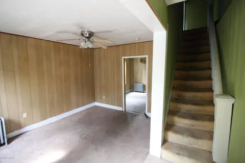 520 Delaware Ave, Olyphant, PA 18447 photo 38