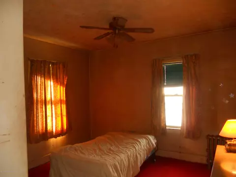 721 E Drinker St, Dunmore, PA 18512 photo 6