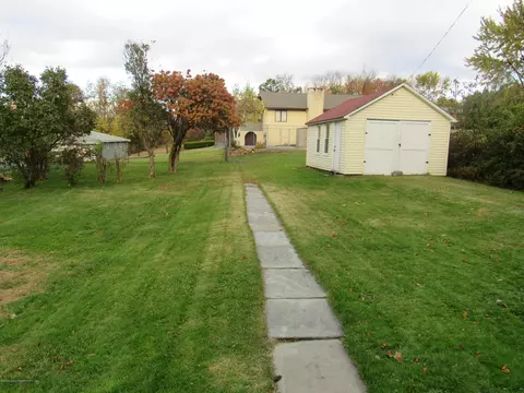624 E Grant St, Olyphant, PA 18447 photo 23