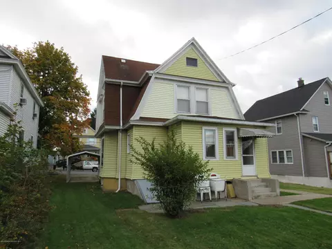 624 E Grant St, Olyphant, PA 18447 photo 27