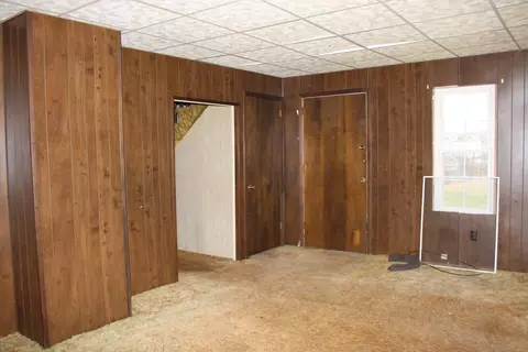 331 N Main St, Old Forge, PA 18518 photo 4