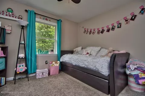 605 Loop Ave, Scranton, PA 18508 photo 22