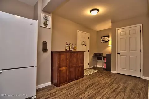 605 Loop Ave, Scranton, PA 18508 photo 32