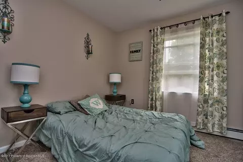 605 Loop Ave, Scranton, PA 18508 photo 23