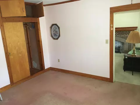 719 E Drinker St, Dunmore, PA 18512 photo 38