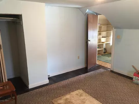 719 E Drinker St, Dunmore, PA 18512 photo 40