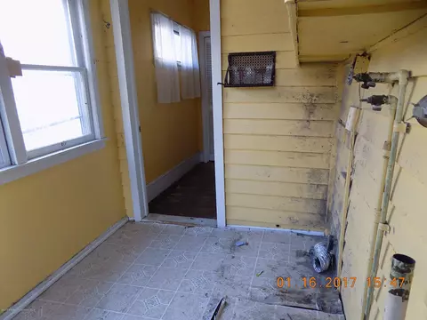 407 Susquehanna Ave, Olyphant, PA 18447 photo 12