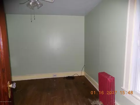 407 Susquehanna Ave, Olyphant, PA 18447 photo 17
