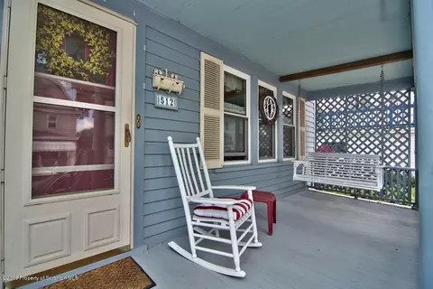 512 Jadwin St, Scranton, PA 18509 photo 2