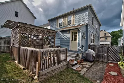 512 Jadwin St, Scranton, PA 18509 photo 28