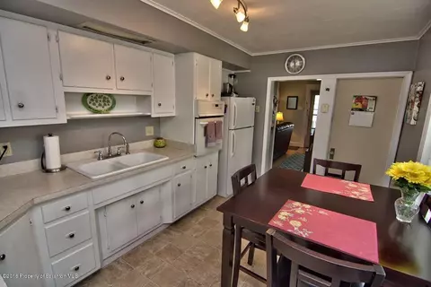 512 Jadwin St, Scranton, PA 18509 photo 10