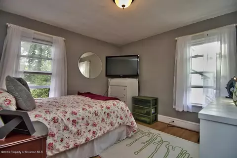 512 Jadwin St, Scranton, PA 18509 photo 18