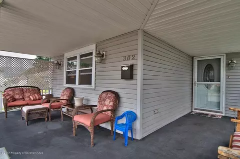 302 Kennedy St, Old Forge, PA 18518 photo 8