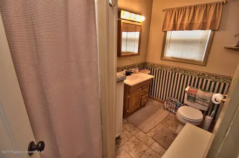 302 Kennedy St, Old Forge, PA 18518 photo 7