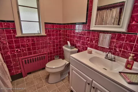 527 Edith St, Old Forge, PA 18518 photo 18
