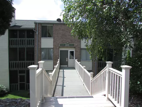 1404 Summit Pointe, Scranton, PA 18508 photo 1