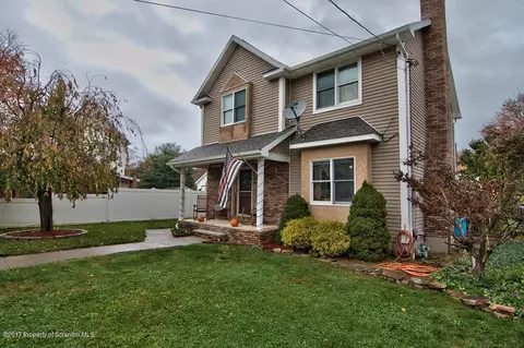 304 E Line St, Olyphant, PA 18447 photo 42