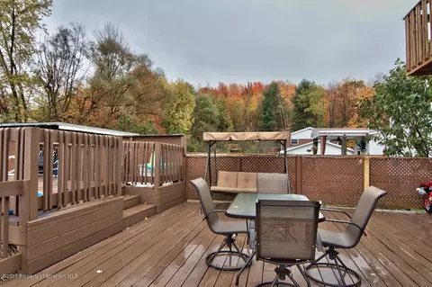 304 E Line St, Olyphant, PA 18447 photo 48