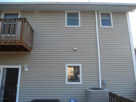 304 E Line St, Olyphant, PA 18447 photo 20