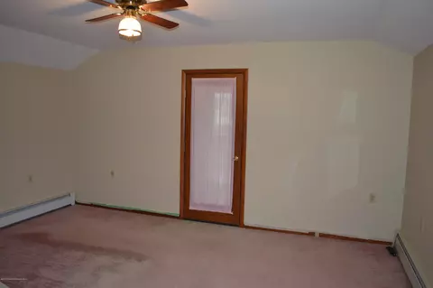 710 E Drinker St, Dunmore, PA 18512 photo 11
